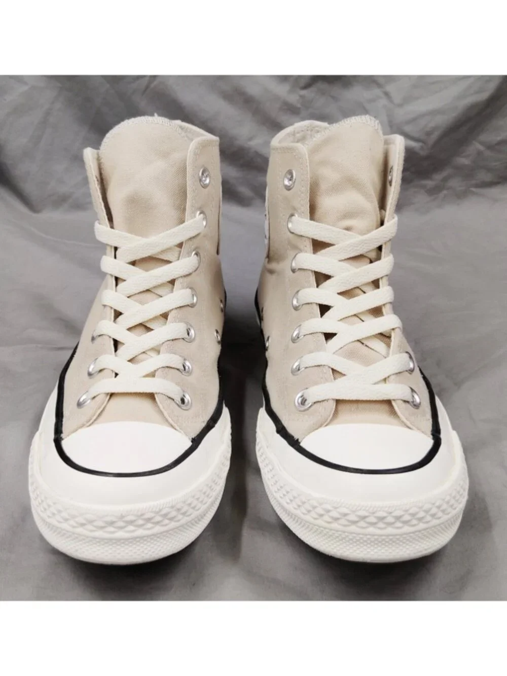 Converse step out